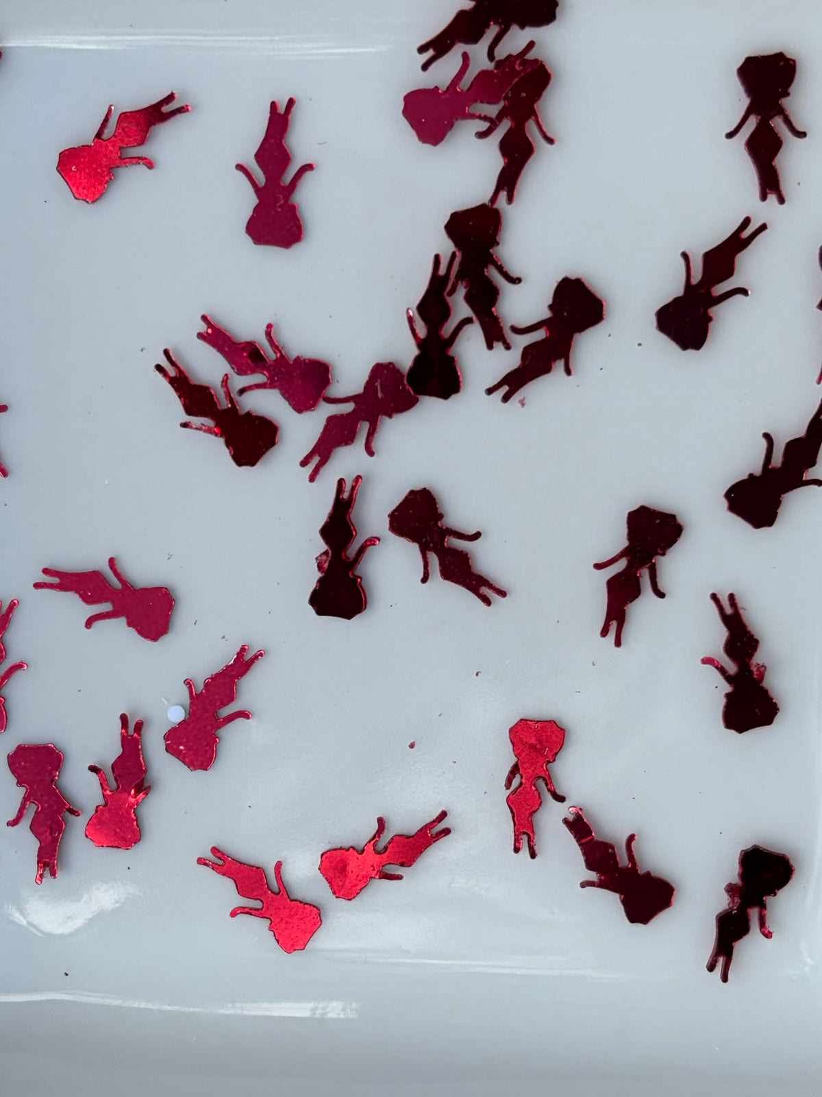Red Betty shape glitter