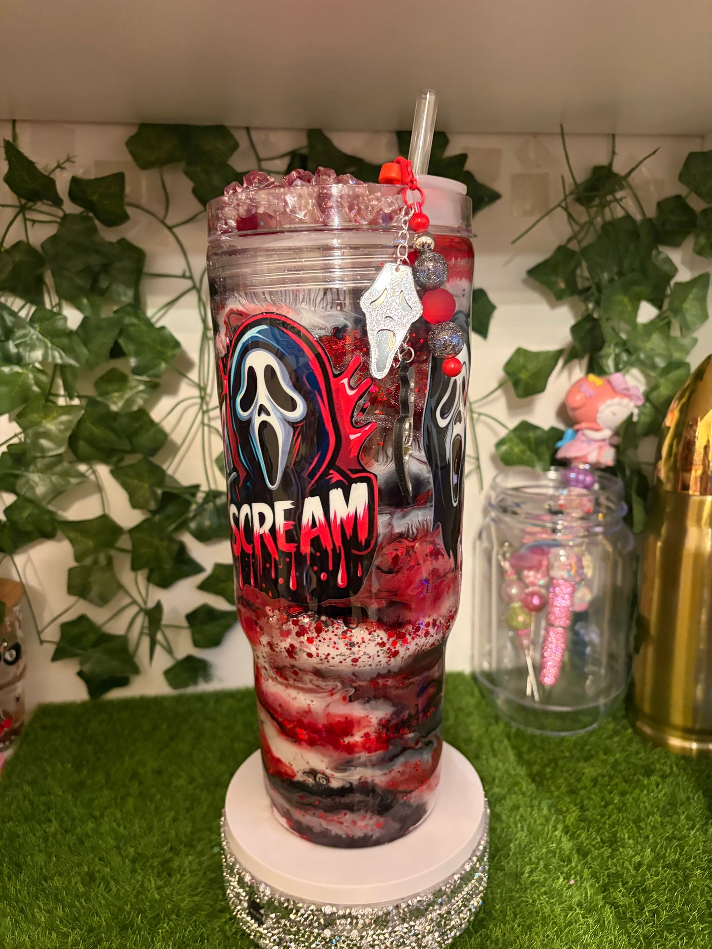 40oz scream epoxy Snowglobe