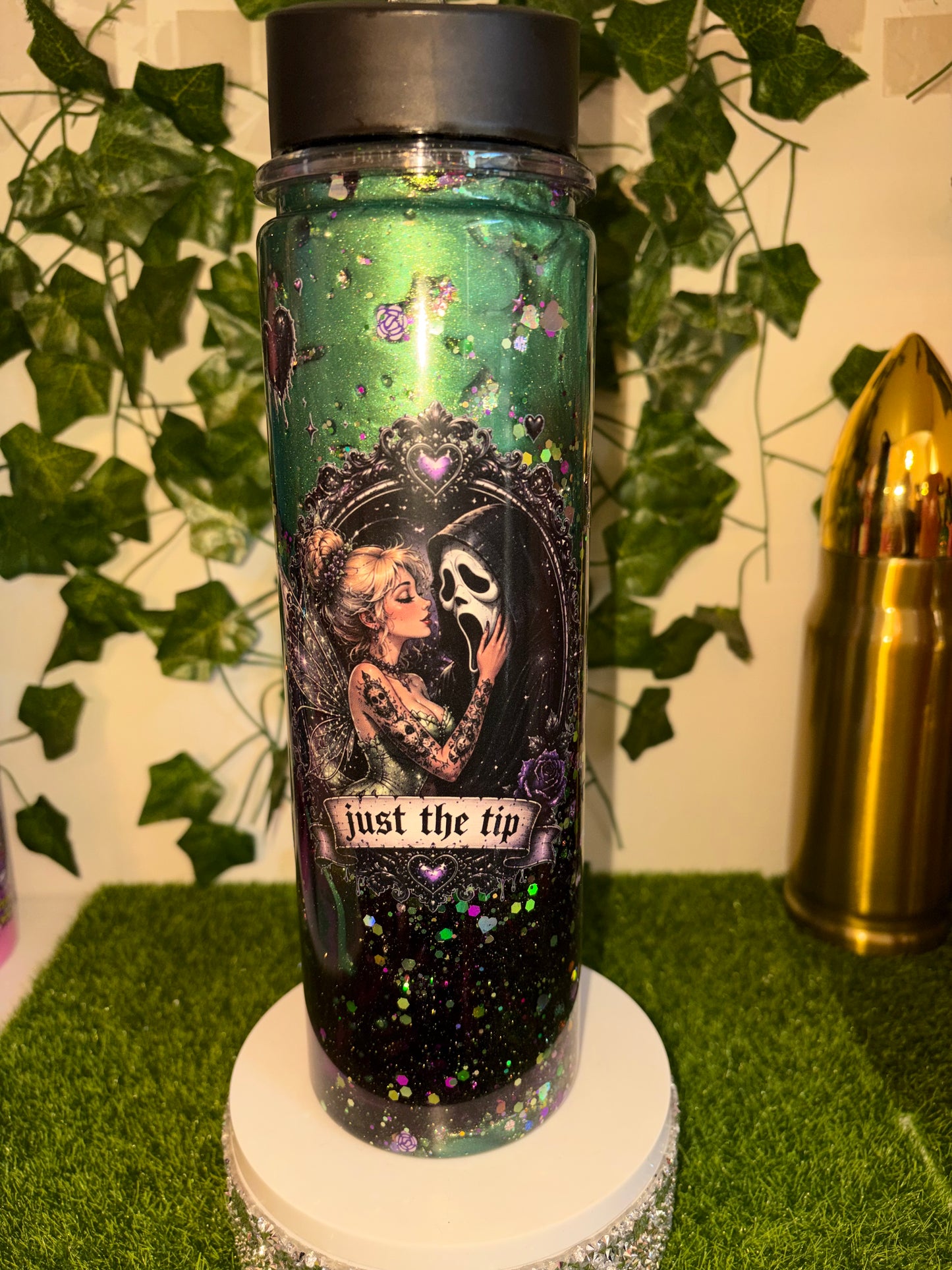 18oz waterbottle Snowglobe