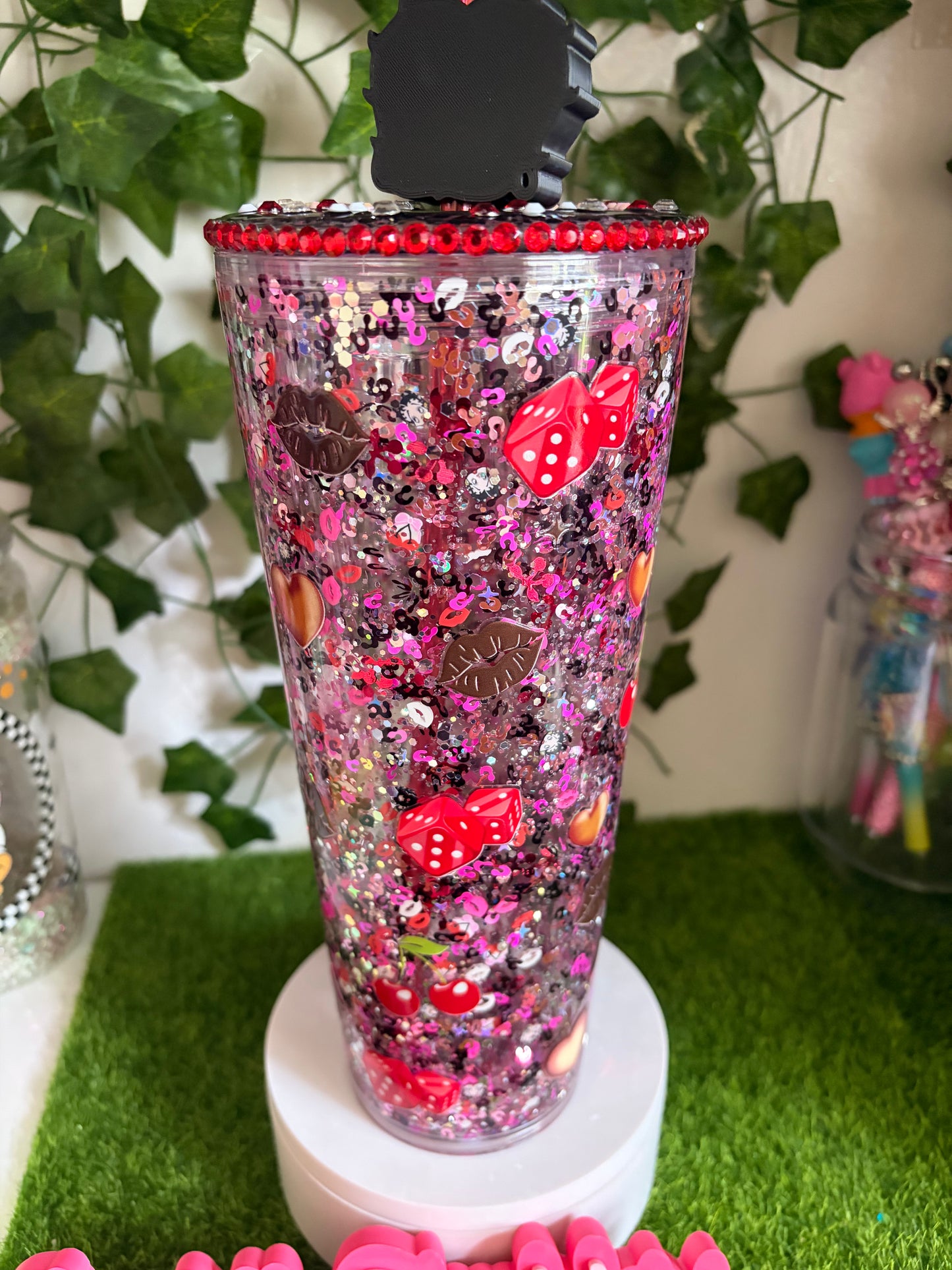 24oz betty snowglobe tumbler