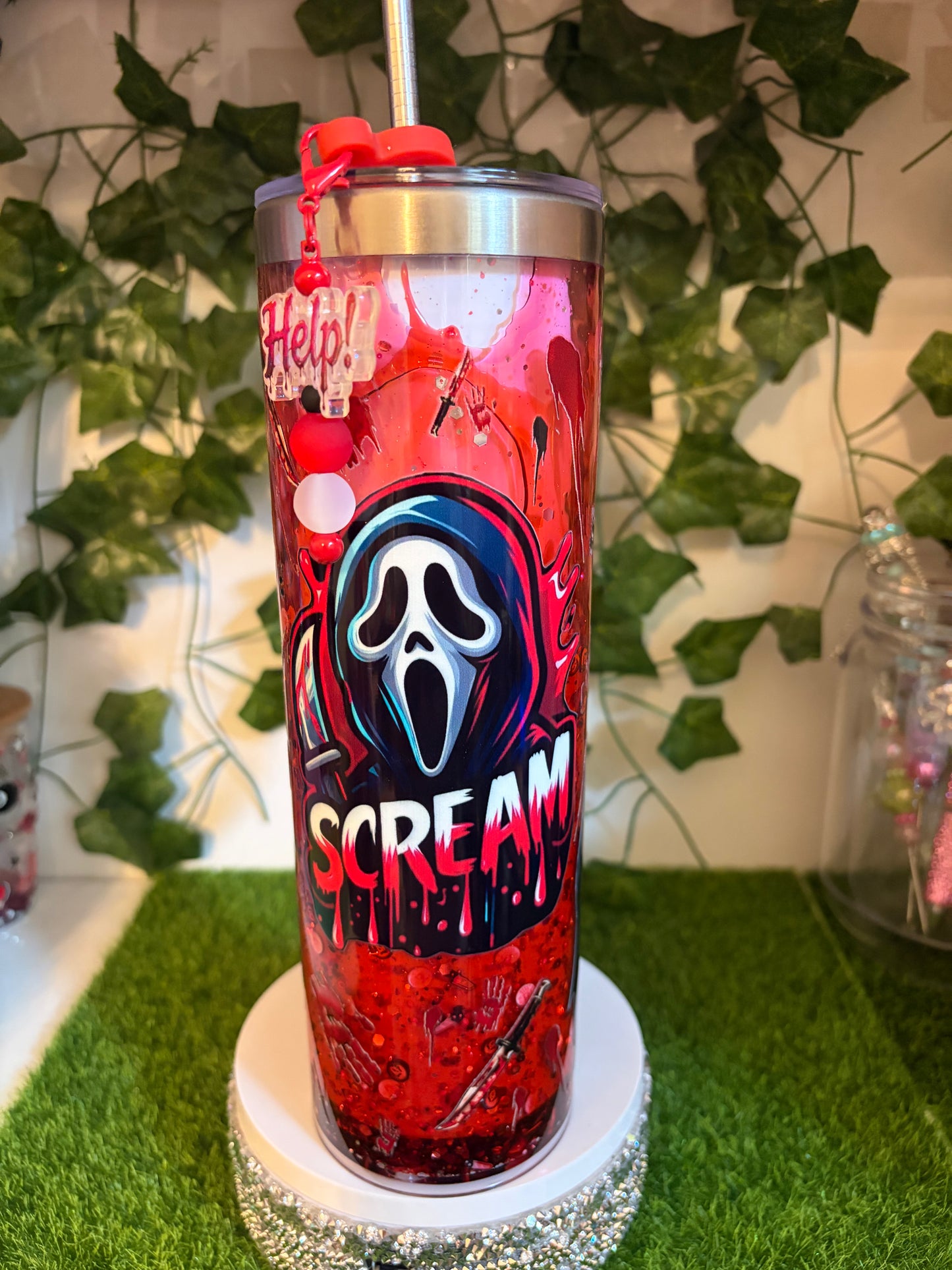 20oz stainless Snowglobe scream