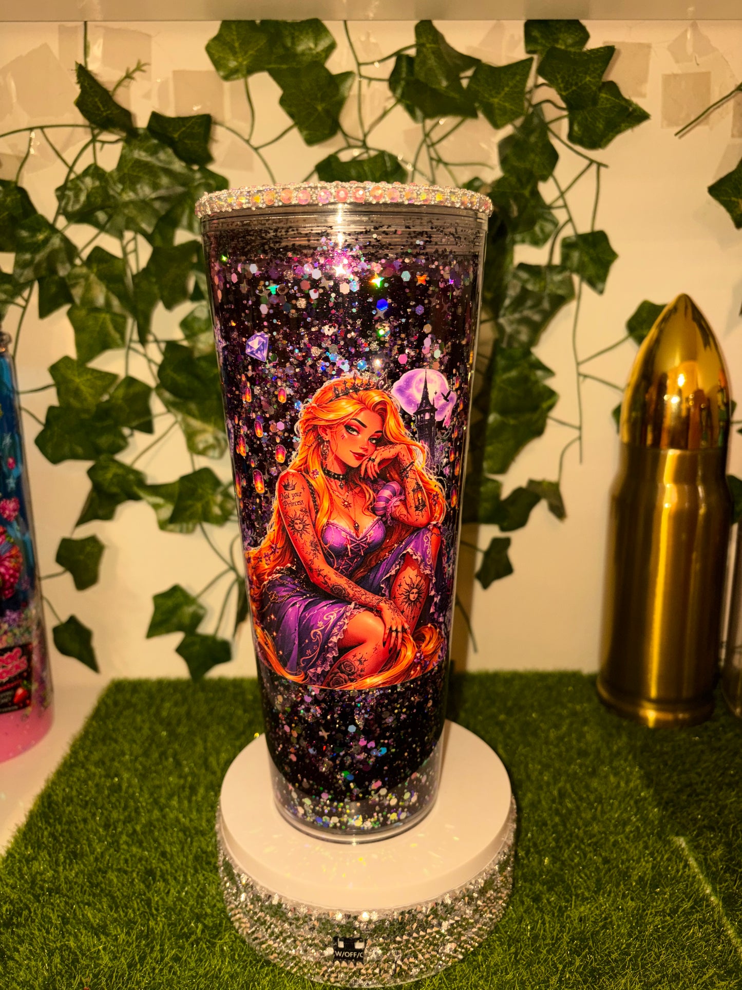 24oz Snowglobe tumbler